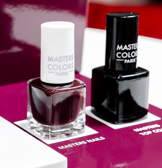 vernis burgundy longue tenue et top coat effet gel